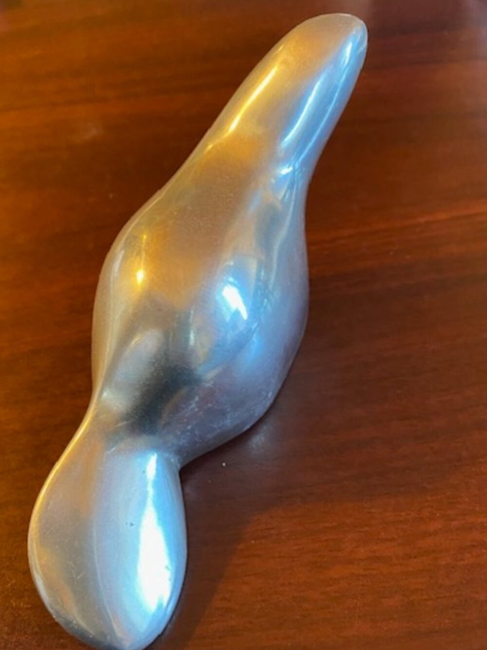 Vintage Signed Hoselton Sculpture Canada #956 5" long 2 3/4" tall Beaver/Seal